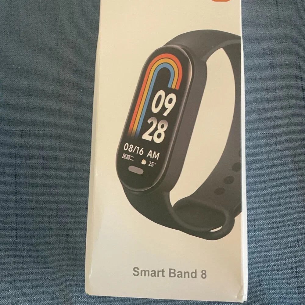 M8 Smart Band 8, New in box